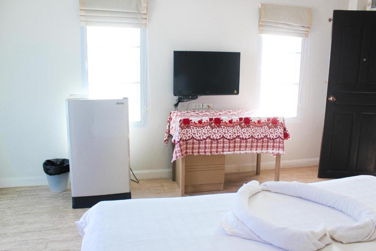 Plus Hotel Loei Ngoại thất bức ảnh
